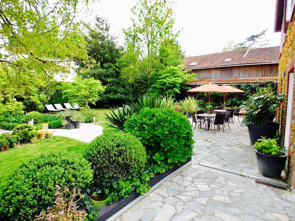 فونتوناي أو روز Bed & Breakfast La Clepsydre المظهر الخارجي الصورة