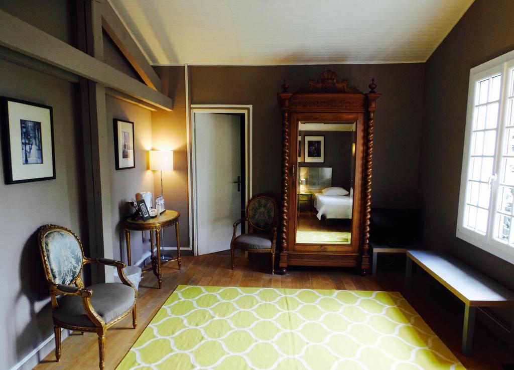 فونتوناي أو روز Bed & Breakfast La Clepsydre المظهر الخارجي الصورة