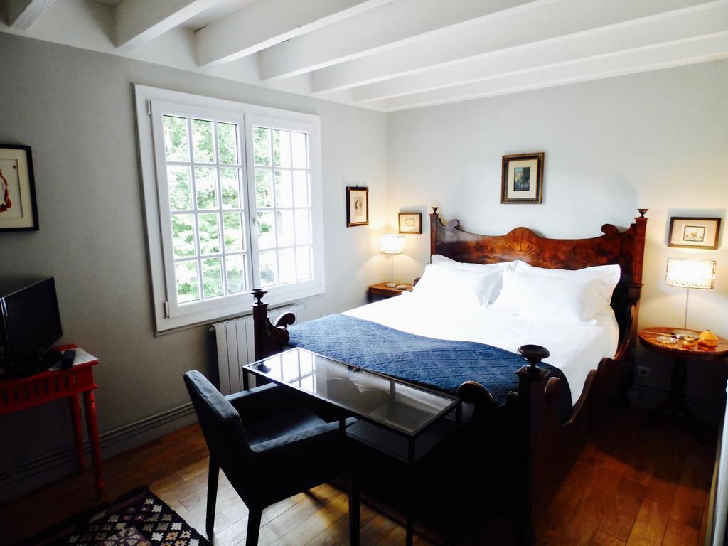 فونتوناي أو روز Bed & Breakfast La Clepsydre المظهر الخارجي الصورة